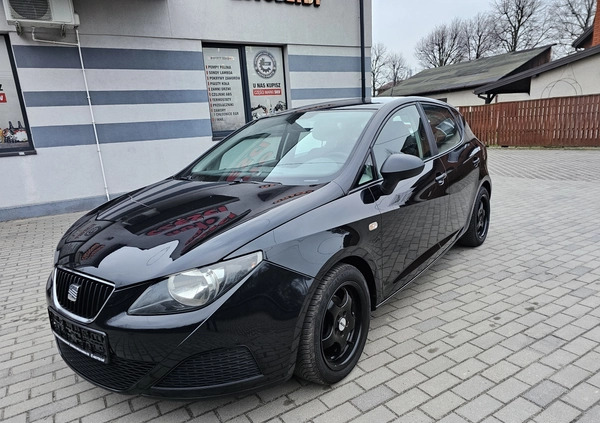 Seat Ibiza cena 17300 przebieg: 175000, rok produkcji 2008 z Wałbrzych małe 46